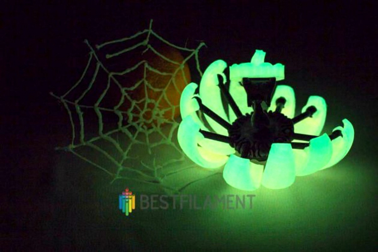 PLA пластик Bestfilament светящийся в темноте лимонный 1,75 мм 0,5 кг